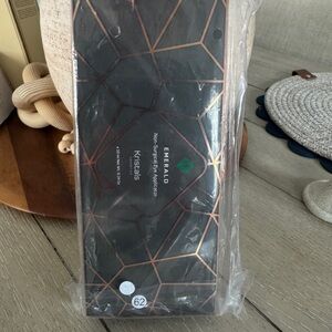 Kristals cosmetics Emerald Non-Surgical Eye Applicator MSRP $1,099